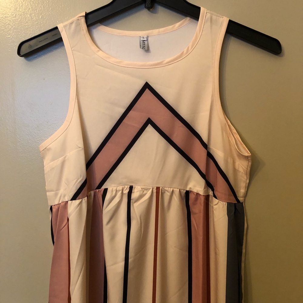 Misslook‎ Dress - Picture 3 of 4
